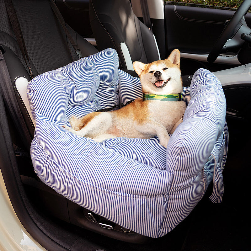 Comfortable Dog Bed for the Car - TravelPaw-Dark Green-State of Style