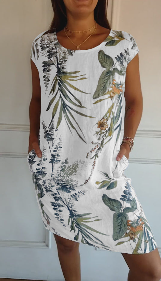 Comfortable dress with round neckline – Valentina-White-S-State of Style
