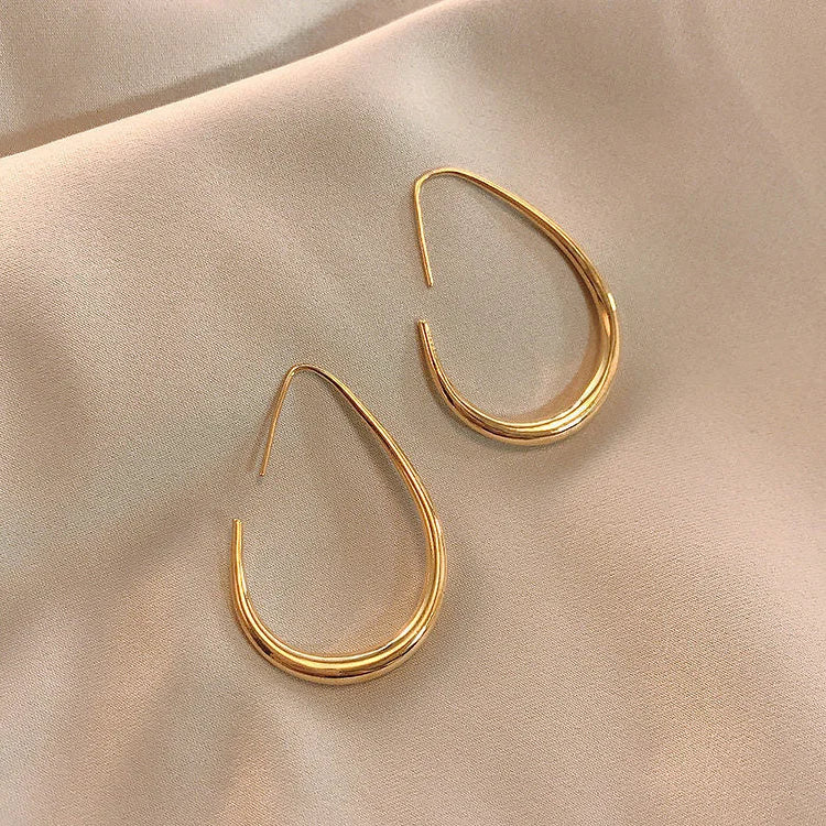 Comfortable Fluid Hoops - Liv-State of Style