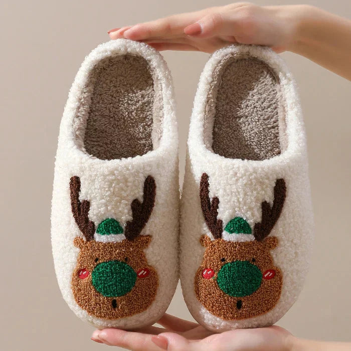 Comfortable Reindeer Slippers - ReinDeerFeet-Red-4-5-State of Style