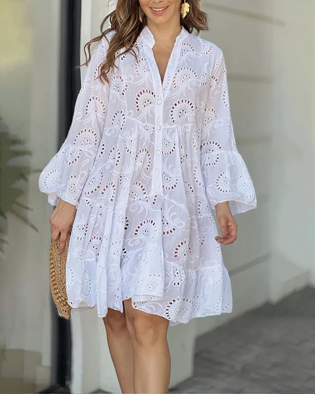 Comfortable Summer Dress with Collar and V-neck – Sarah-White-S-State of Style