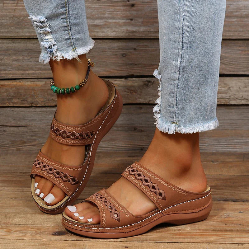 Comfortable Summer Sandals | Perfect for Sunny Days-Dark Brown-5-State of Style