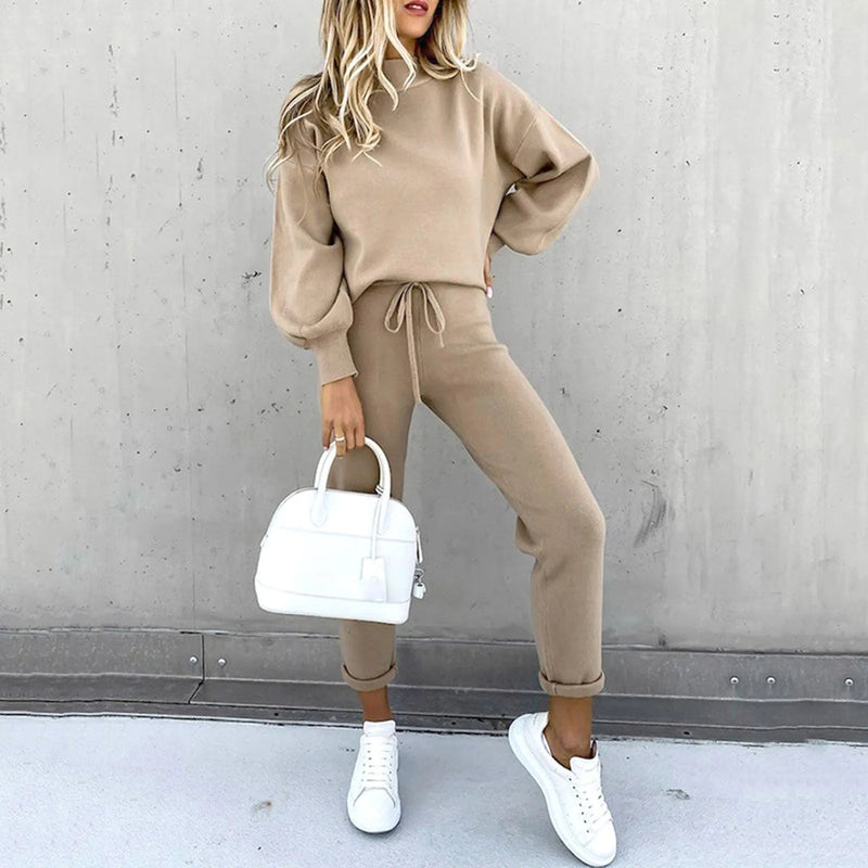 Comfortable Two-Piece Tracksuit - Zoë-Beige-S-State of Style