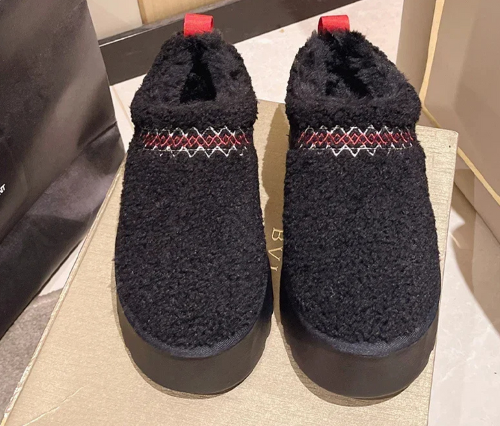 Comfy Winter Fur Shoes for Women - Sophie-Teddy Black-5-State of Style