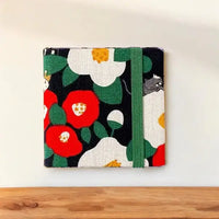 Compact Creativity Anytime and Anywhere - KunstZet Watercolour Set-Black flowers-State of Style