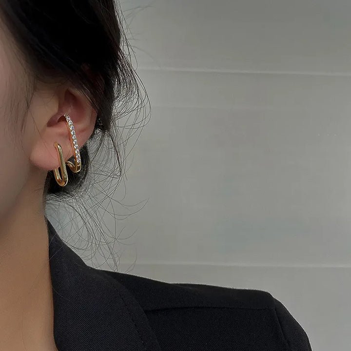 Crystal Claw Stud Earrings | Elegant and Stylish-GOLD-State of Style