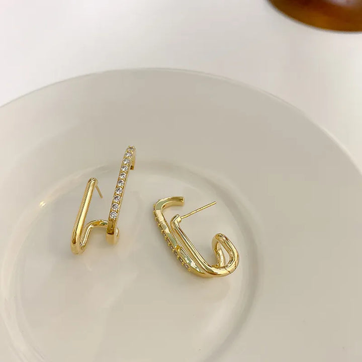Crystal Claw Stud Earrings | Elegant and Stylish-GOLD-State of Style