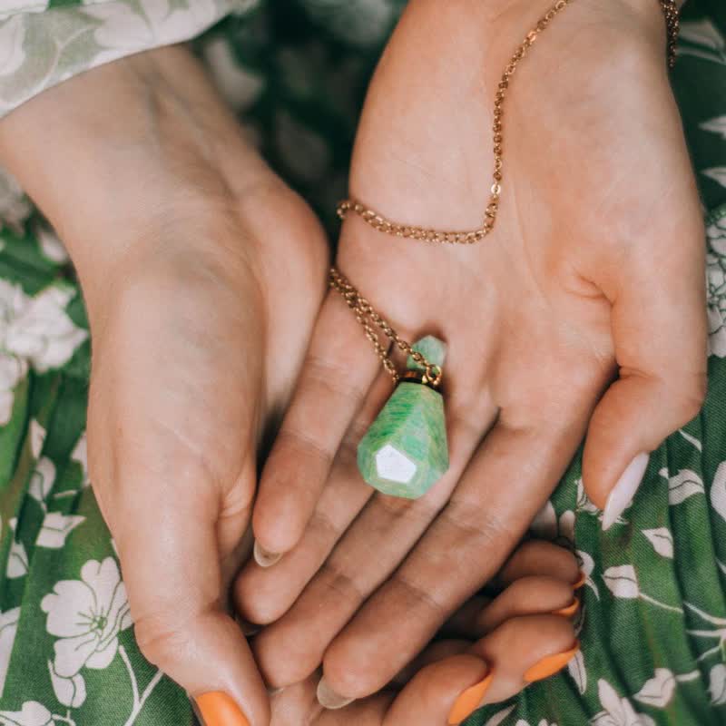 Crystal Perfume Bottle Necklace – Iris-Rose Quartz-State of Style