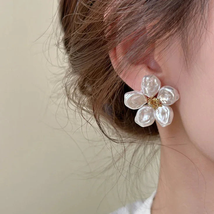 Irregular Pearl Petal Earrings - Celine