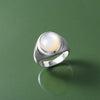 Isla Pinctada Albina Silver Ring