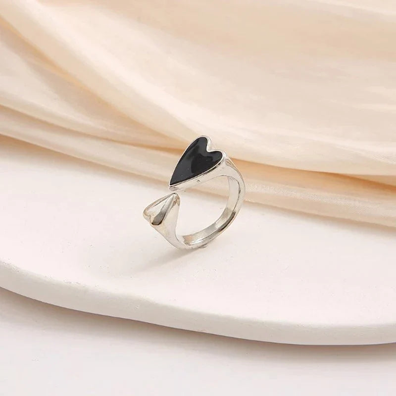 Elegant Adjustable Black Heart Necklace-State of Style