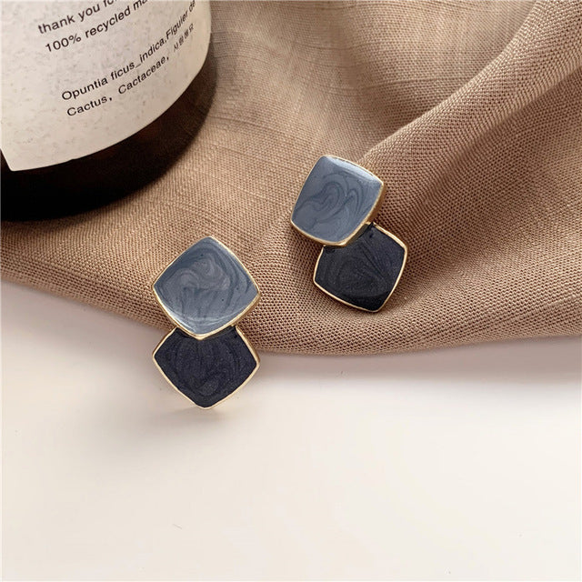 Elegant Circle Stud Earrings | Simple and Stylish-Black Gold-State of Style
