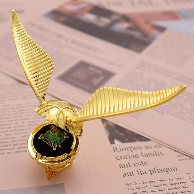 Elegant Rotating Snitch Ring Box | Magic-Inspired Jewellery Display-Gold Wings-State of Style