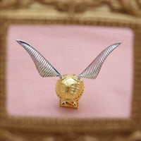 Elegant Rotating Snitch Ring Box | Magic-Inspired Jewellery Display-Silver Wings 2-State of Style