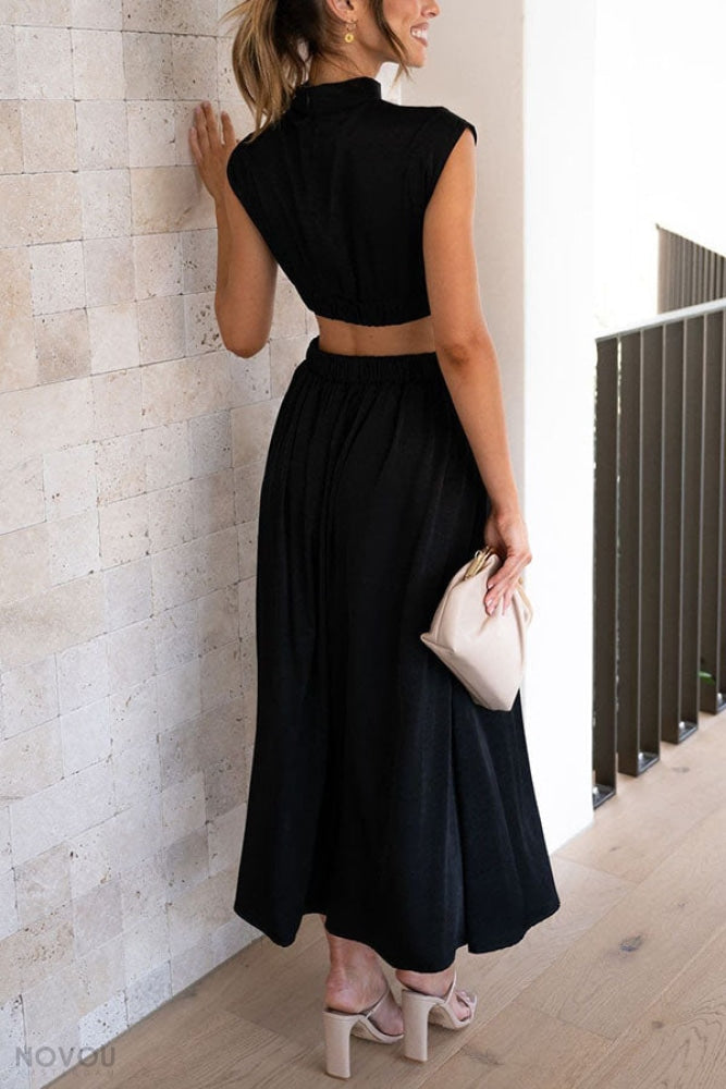Elegant summer midi dress with roll neck and waist cut-out – Avelina-Black-S-State of Style