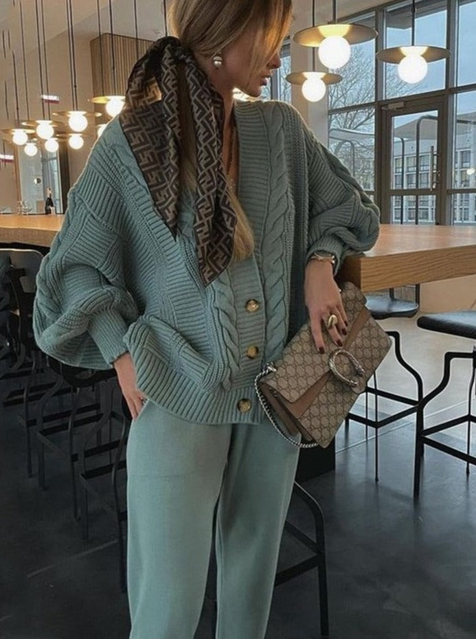 Elegant Two-Piece Winter Set | Nora Cardigan & Comfortable Pants-Beige-S-State of Style