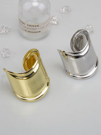 Elegant Wave Bracelet in Sterling Silver-Gold-State of Style