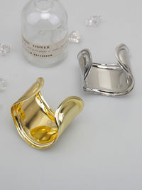 Elegant Wave Bracelet in Sterling Silver-Gold-State of Style