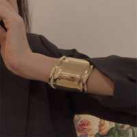 Elegant Wave Bracelet in Sterling Silver-Gold-State of Style