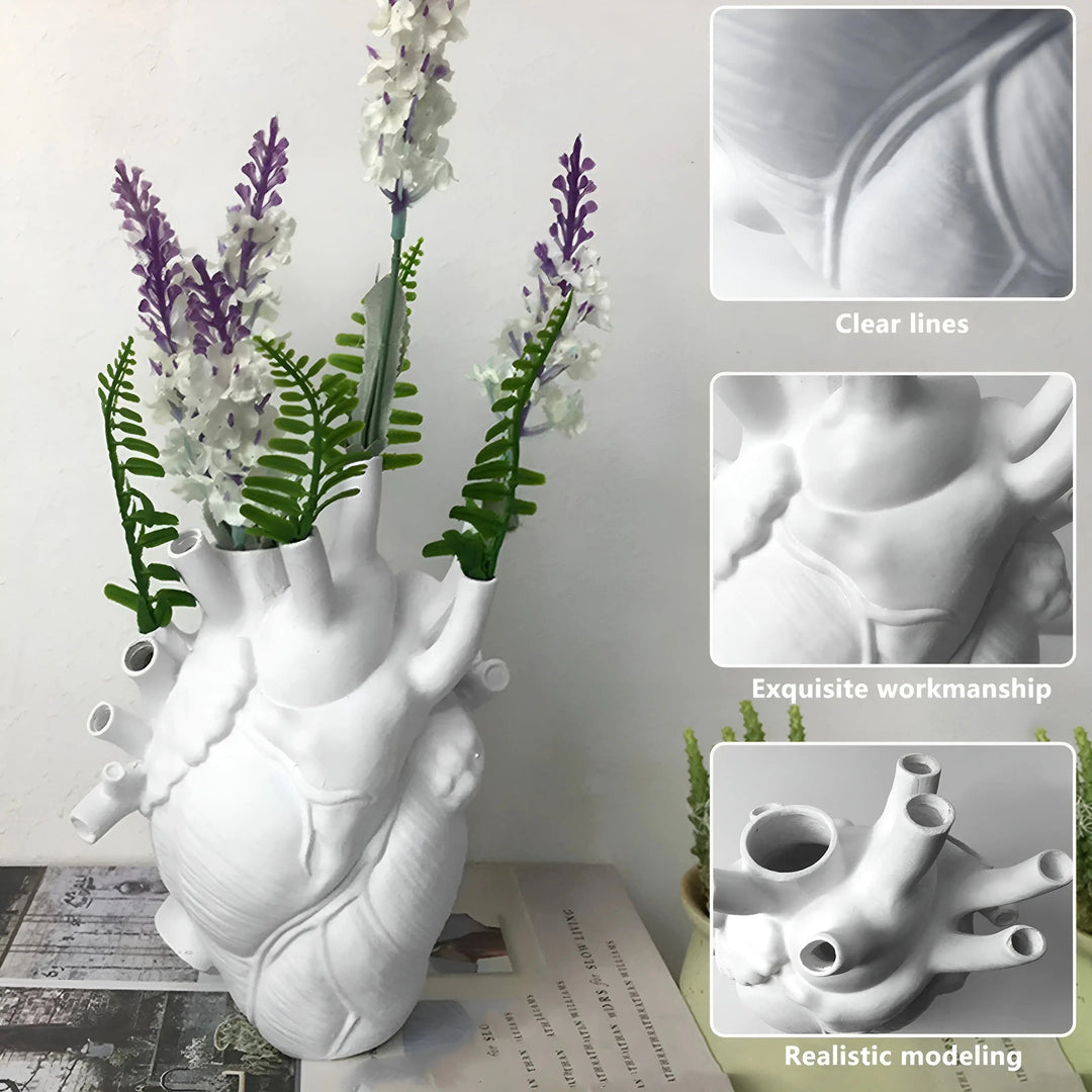 Elena Heart-Shaped Vase – Greek-Inspired-Black-State of Style