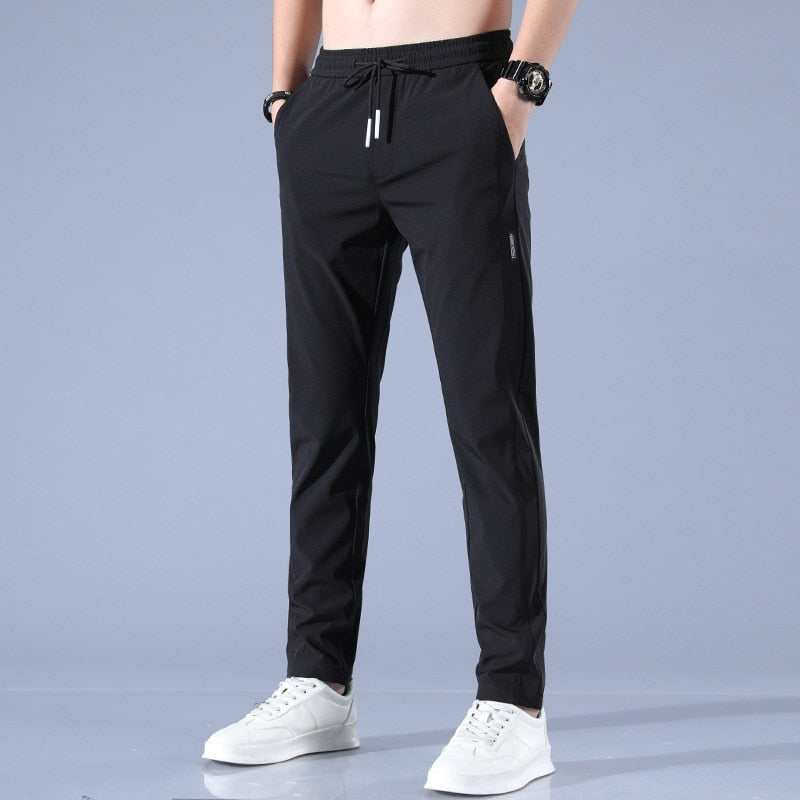 EliteFlex Chino | Stylish Regular-Fit Stretch Trousers for Men-Black-M-State of Style