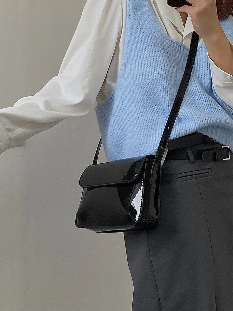 Emma Traditional Bag – Retro Patent Leather Crossbody Shoulder Bag-Black-State of Style