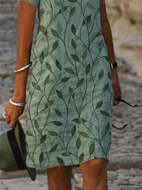 Enchanting Dress with Magical Design in Emerald Green - GreenAura-S-State of Style