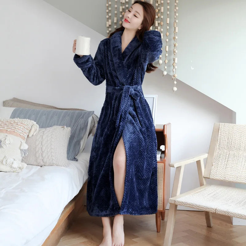 Evi Plush Bathrobe | Stylish and Comfortable-Navy Blue-M-State of Style