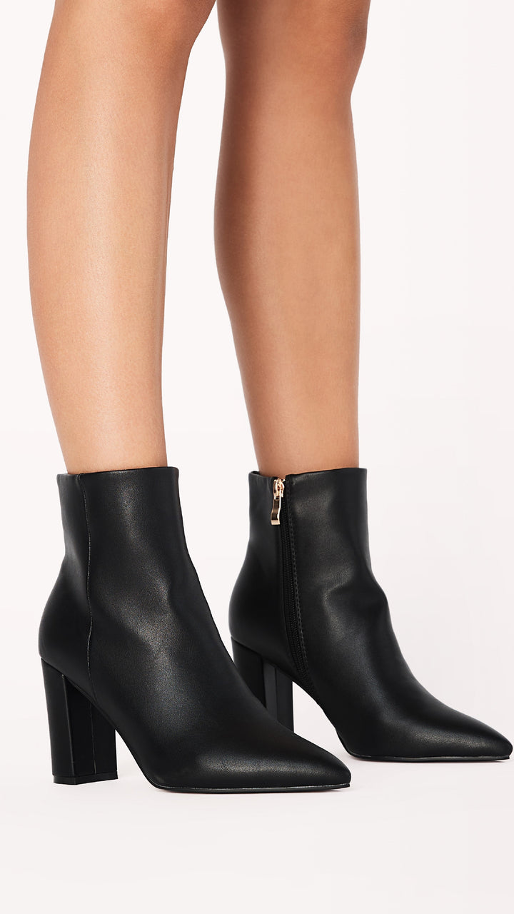 Fashionable Casual Ankle Boots - Elonette-Black-3-State of Style