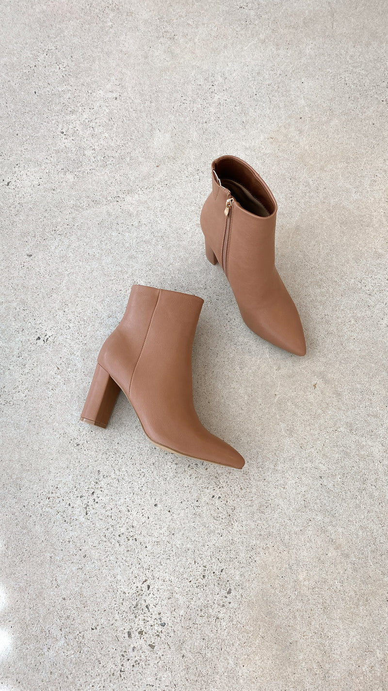 Fashionable Casual Ankle Boots - Elonette-Brown-3-State of Style