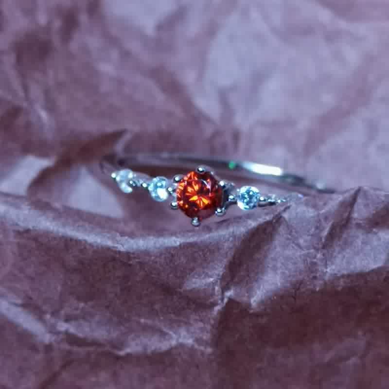 18K Gold Garnet Ring - Elara