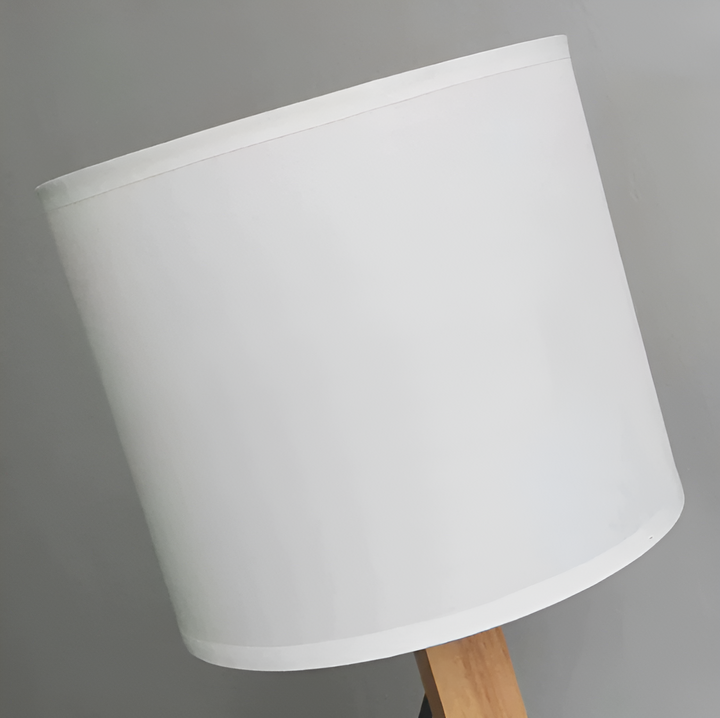 Flexible Robot Desk Lamp made of Solid Wood – LumoBot-State of Style