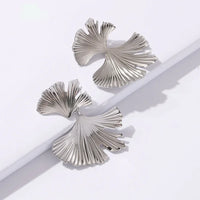 Flower Earrings in Gold and Silver - Liora-Silver-State of Style