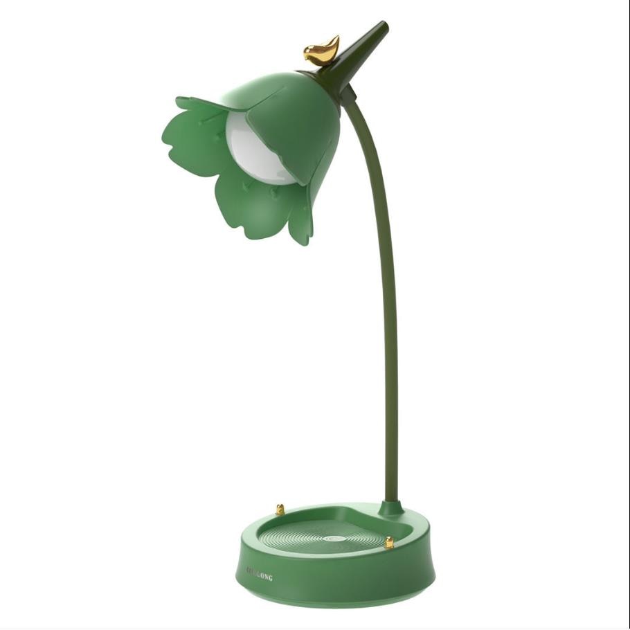 Flower-Shaped Desk Lamp - LumaPetal-Green-State of Style