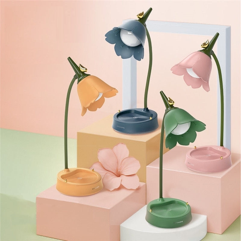 Flower-Shaped Desk Lamp - LumaPetal-Pink-State of Style