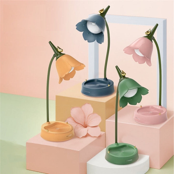 Flower-Shaped Desk Lamp - LumaPetal-Pink-State of Style