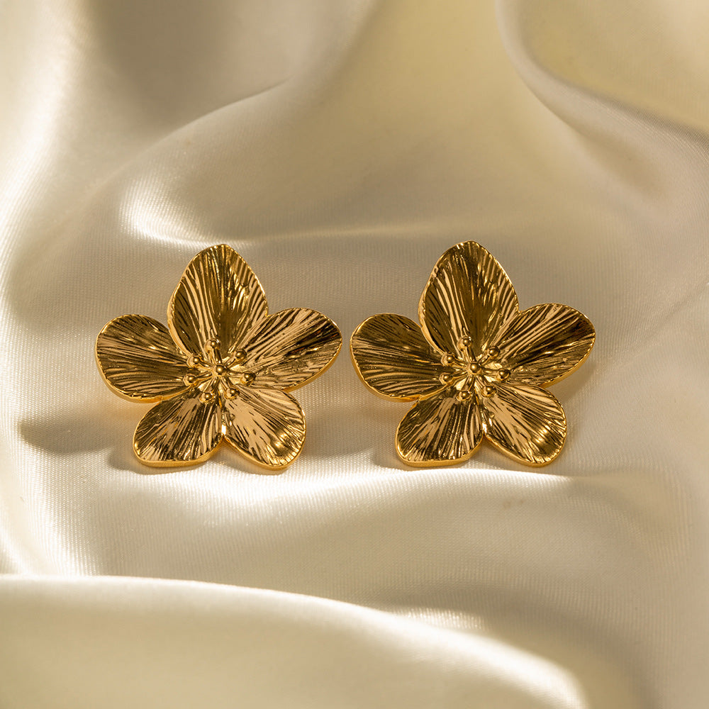 Flower-Shaped Gold Earrings - Elara-State of Style