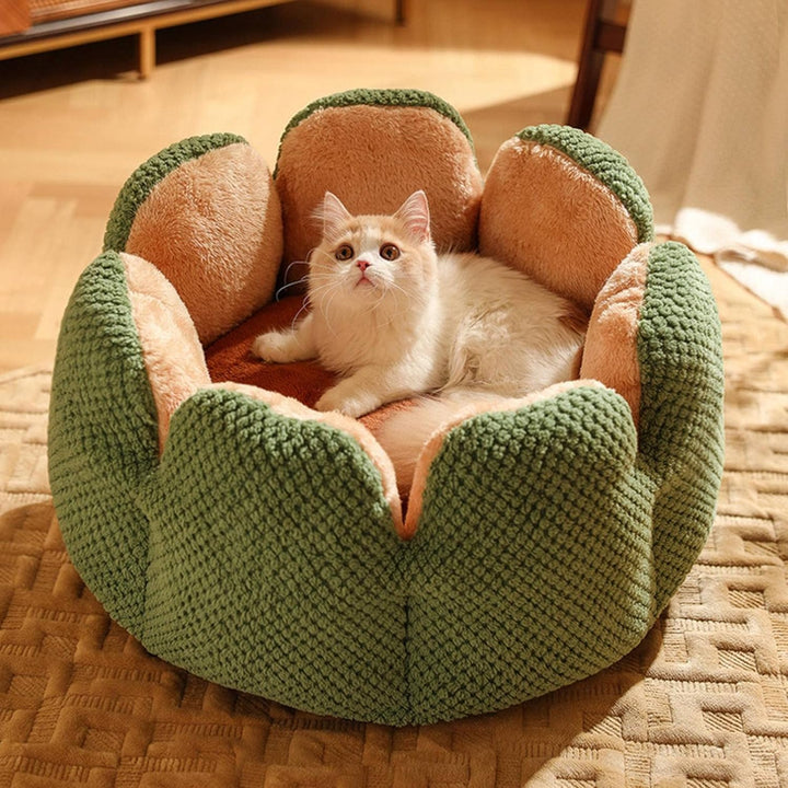 Flower-Shaped Pet Bed - PetBloom-Green-S (40 cm)-State of Style