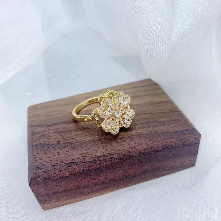 Four-Leaf Clover Spinner Ring | Anxiety Relief Jewellery-State of Style