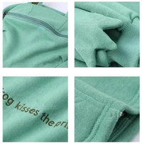 Unisex hoodie with frog design – Froggy