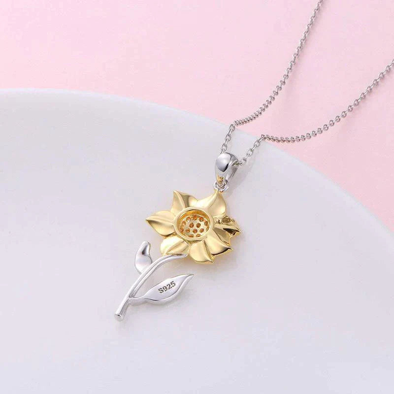 Gold Ladies' Necklace in Sterling Silver with Sunflower Pendant – Marélie-State of Style