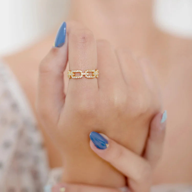 Gold Link Ring with Zirconia - Marina-State of Style