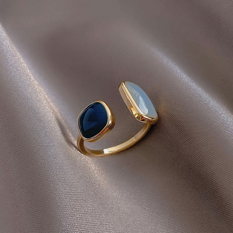 Golden Adjustable Stone Ring – Lola-State of Style
