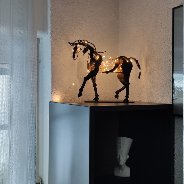 Handmade Horse Figurine – Ferro-Without lights-State of Style