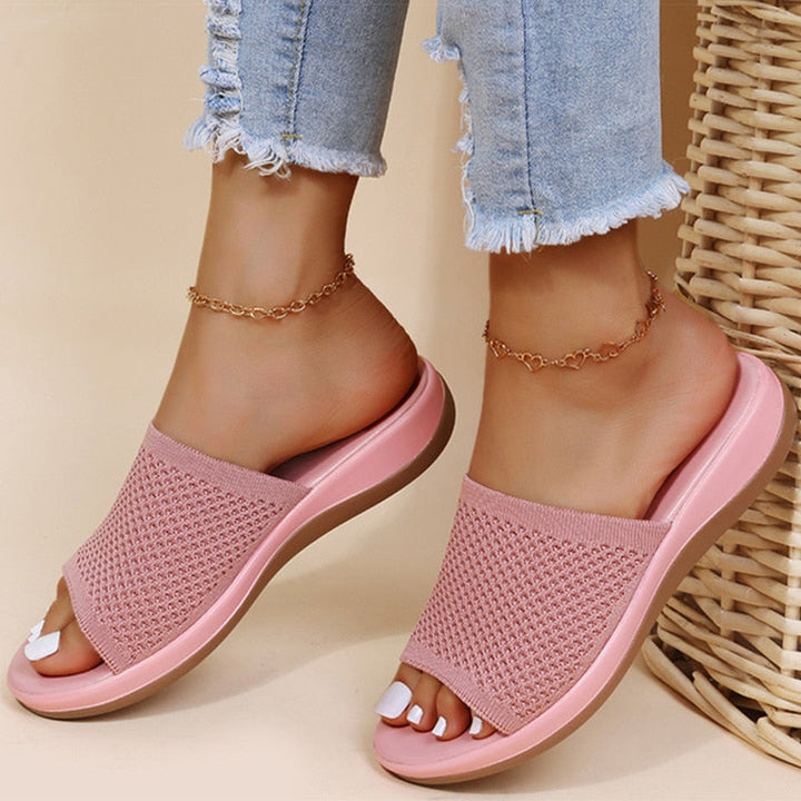 Handmade Retro Sandals – Mirelda-Pink-3.5-State of Style