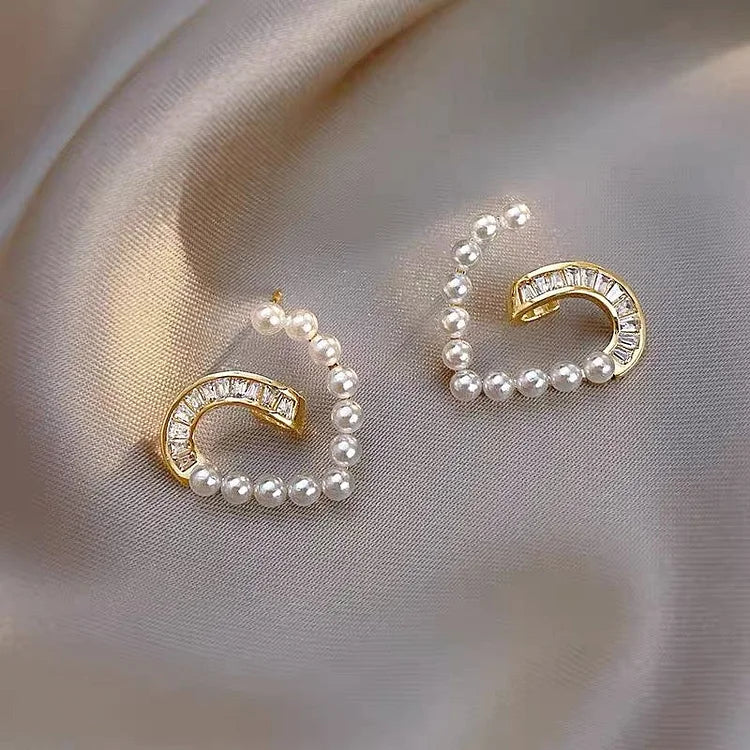 Heart-Shaped Earrings with Pearls and Zirconia – Ameline-State of Style