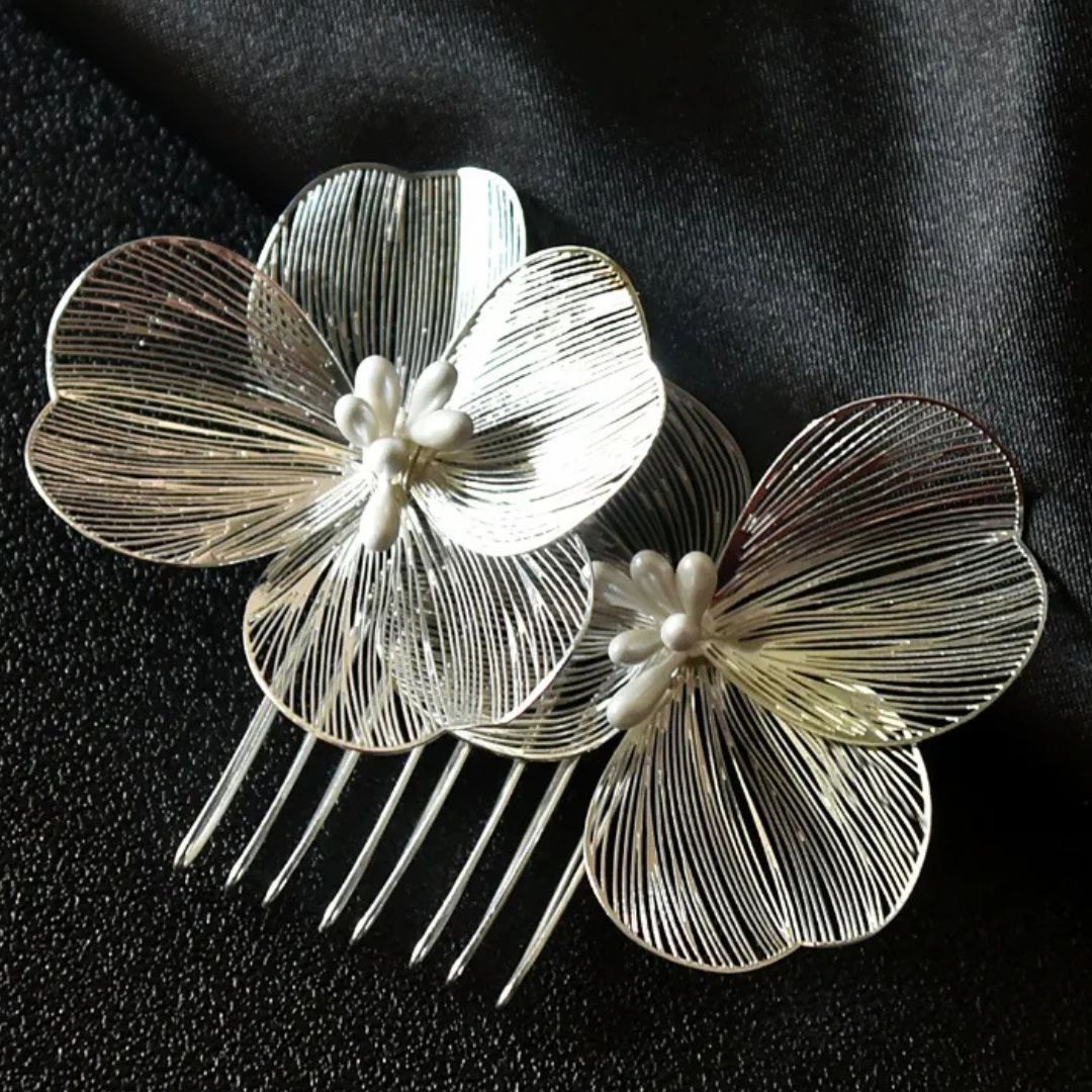 Helen Traditional Hair Accessories – Elegant Alloy Flower Hair Combs-Gold-State of Style