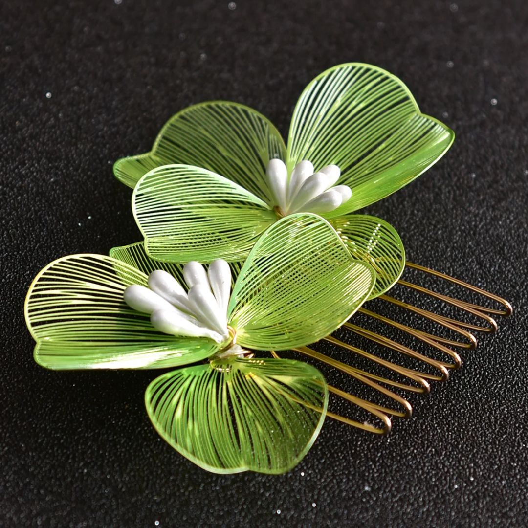 Helen Traditional Hair Accessories – Elegant Alloy Flower Hair Combs-Gold-State of Style