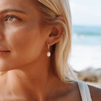 Hoops with freshwater pearls - Arina-Gold-State of Style