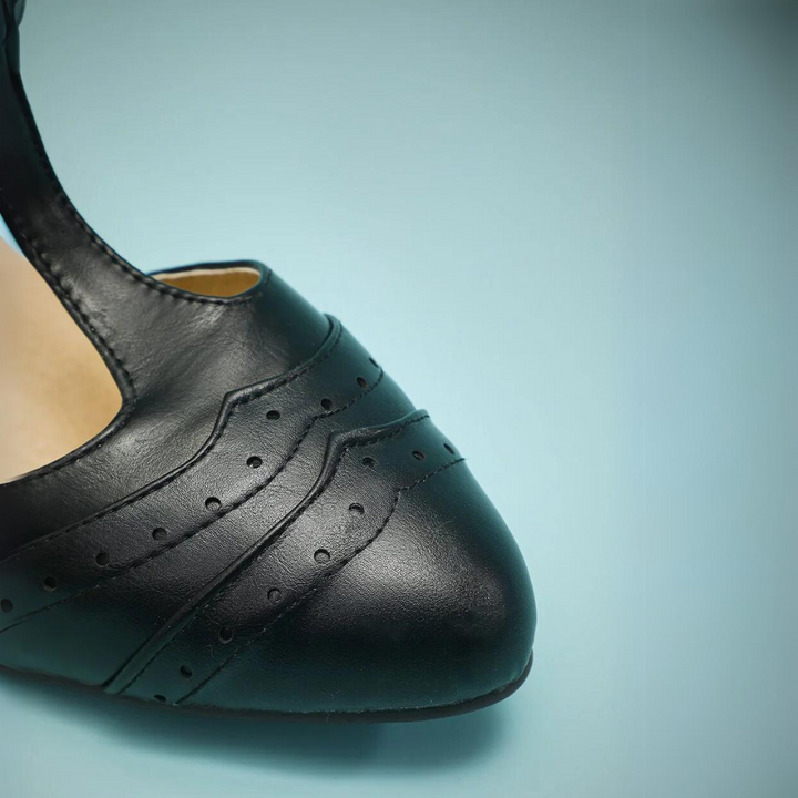 Kyla Leren Schuhe mit Spitzhacken-Schwarz-4-State of Style